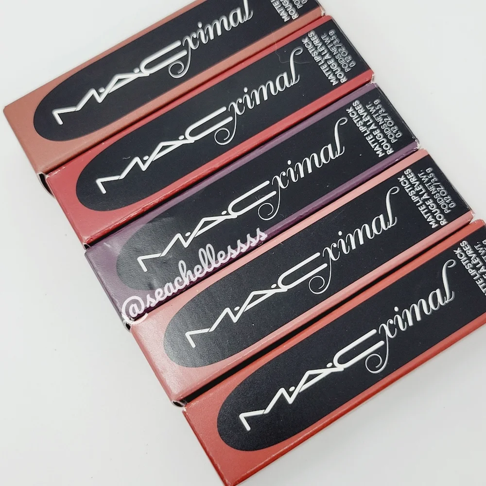 MAC Cosmetics silky matte